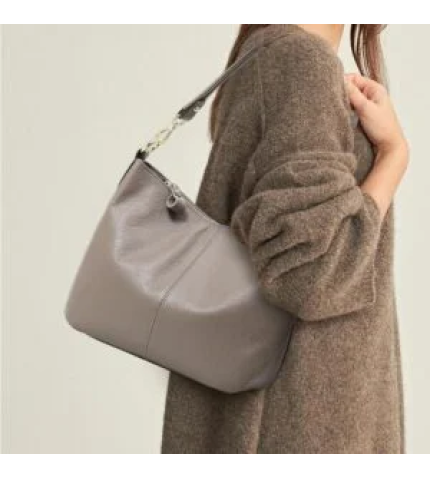 Large Capacity Leather Tote Bag – Soft Cowhide Shoulder Bag